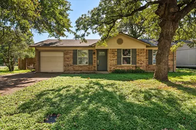 5701 Guildwood Drive, Arlington, TX 76017 - Photo 1