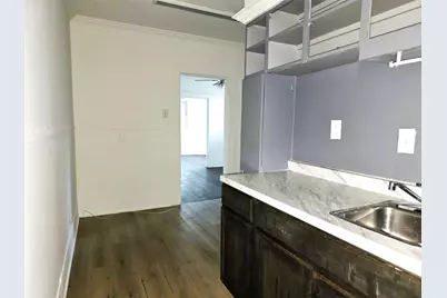 630 N Ewing Avenue, Dallas, TX 75203 - Photo 9