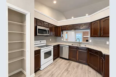 1038 Cedar Run Drive, Duncanville, TX 75137 - Photo 3