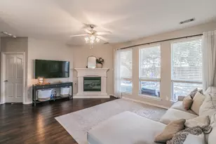 5009 Bedfordshire Dr, Fort Worth, TX 76135 - Photo 13