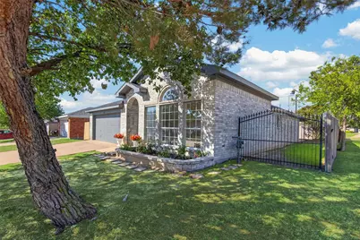 2412 Concina Way, Fort Worth, TX 76108 - Photo 9