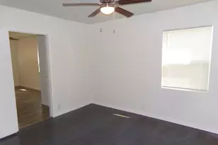 3423 Texas Dr, Dallas, TX 75211 - Photo 11