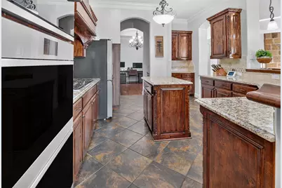 2915 Sutton Place, Southlake, TX 76092 - Photo 11
