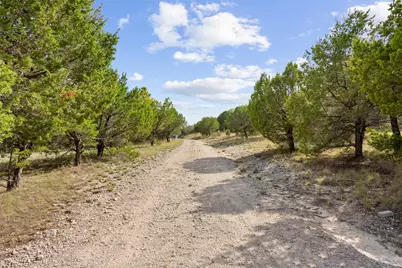 546 County Road 4147, Cranfills Gap, TX 76637 - Photo 37