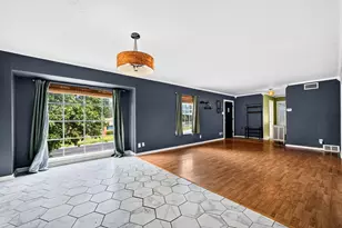 8150 Hunnicut Rd, Dallas, TX 75228 - Photo 9