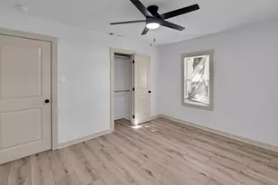 903 E Ave C, Valley Mills, TX 76689 - Photo 25