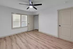 903 E Ave C, Valley Mills, TX 76689 - Photo 19