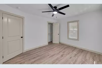 903 E Avenue C, Valley Mills, TX 76689 - Photo 23