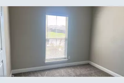 1910 Lake Tahoe Lane, Cleburne, TX 76033 - Photo 11
