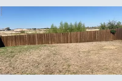 1910 Lake Tahoe Lane, Cleburne, TX 76033 - Photo 21