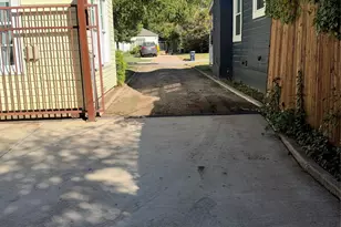 3620 Winston Rd, Fort Worth, TX 76109 - Photo 9