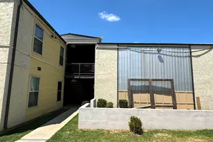 2320 W Prairie St, Denton, TX 76201 - Photo 5