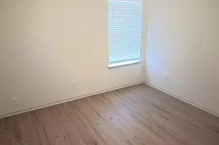 6001 Garden View Dr, Arlington, TX 76018 - Photo 17
