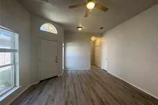 2211 Brookview Dr, McKinney, TX 75072 - Photo 5