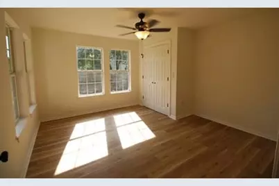 111 W Wolfe Street, Grand Saline, TX 75140 - Photo 3