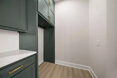 1630 Bessie Street, Fort Worth, TX 76104 - Photo 13