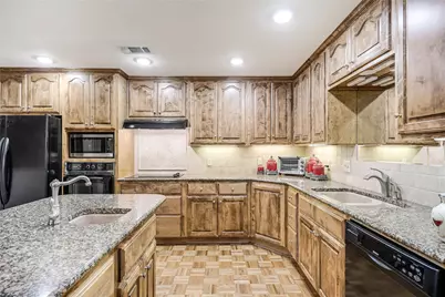 614 Winchester Drive, Richardson, TX 75080 - Photo 13