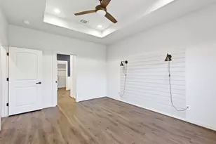 196 Bridwell Ln, Runaway Bay, TX 76426 - Photo 17