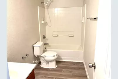 2011 Limestone Drive, Grand Prairie, TX 75052 - Photo 13