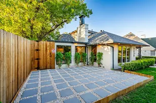 1439 Junior Dr, Dallas, TX 75208 - Photo 3