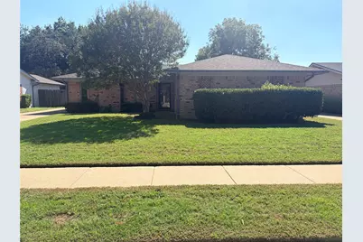1620 Lexington Place, Bedford, TX 76022 - Photo 1