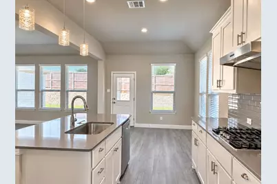 3628 W Walnut Ridge Drive, Grand Prairie, TX 76065 - Photo 11