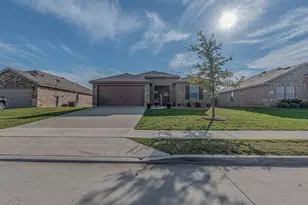 1303 Bushel Dr, Royse City, TX 75189 - Photo 3