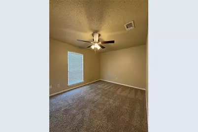 513 S Las Vegas Trail, White Settlement, TX 76108 - Photo 9
