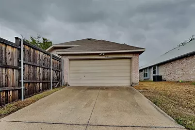 7101 Charleston Drive, Rowlett, TX 75089 - Photo 15