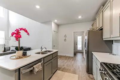 6028 Paddock Lane, Little Elm, TX 76227 - Photo 11