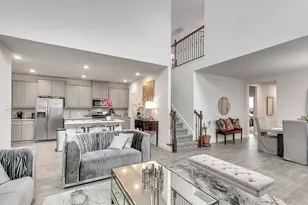 6028 Paddock Ln, Little Elm, TX 76227 - Photo 5