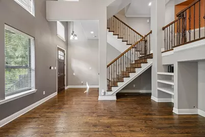 5753 Lois Lane, Plano, TX 75024 - Photo 5