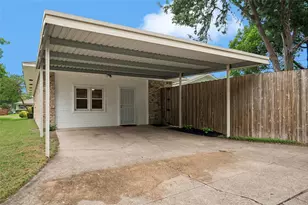 8426 Baumgarten Dr, Dallas, TX 75228 - Photo 29