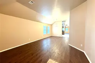 9016 Warren Dr, McKinney, TX 75071 - Photo 3
