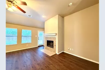 9016 Warren Drive, McKinney, TX 75071 - Photo 9
