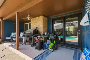 1001 Sean Ct, Hurst, TX 76053 - Photo 25