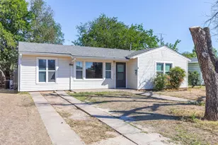 1825 Marshall St, Abilene, TX 79605 - Photo 3