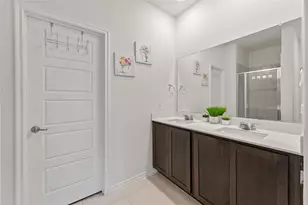 6225 Coal Fire Dr, Garland, TX 75043 - Photo 11