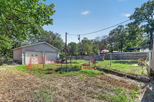 416 Cedarwood St, Azle, TX 76020 - Photo 21