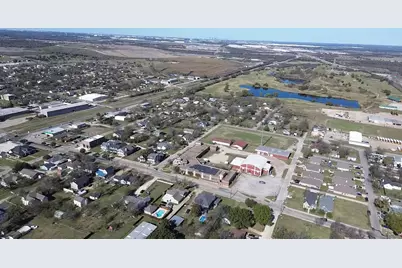 413 E 5th Street, Ferris, TX 75125 - Photo 3