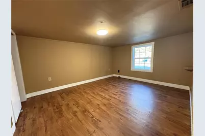 909 Vine Street, Denton, TX 76209 - Photo 7