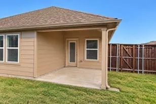 2848 N Ranger Ln St, Aubrey, TX 76227 - Photo 27