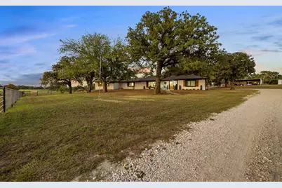 6101 Wild Cat Knob Road, Tolar, TX 76476 - Photo 33
