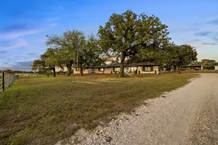 6101 Wild Cat Knob Rd, Tolar, TX 76476 - Photo 33