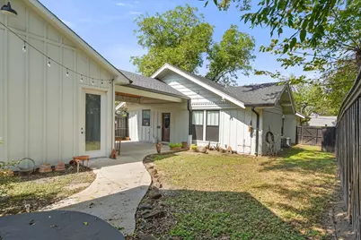 1619 Sycamore Avenue, Corsicana, TX 75110 - Photo 15