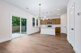8916 Whitehall Ln, Dallas, TX 75232 - Photo 9