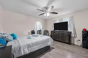 129 Texas Ave, Hewitt, TX 76643 - Photo 9