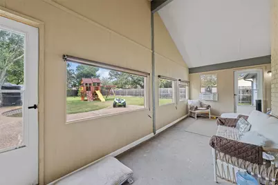 129 Texas Avenue, Hewitt, TX 76643 - Photo 5