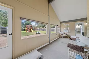 129 Texas Ave, Hewitt, TX 76643 - Photo 5