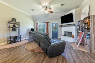 4930 Spring Valley Rd, Lorena, TX 76655 - Photo 3